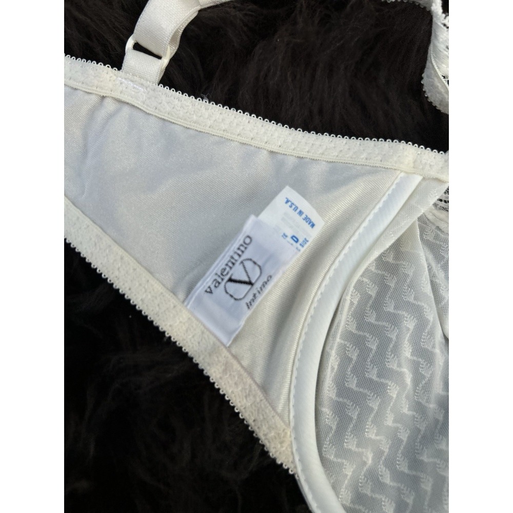 Valentino Vintage Lace‎ Bra and Panty Set Lingerie Intimates Bridal Ivory - Picture 5 of 11